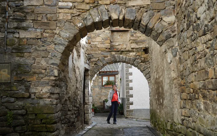 Calles del pueblo de Aísa