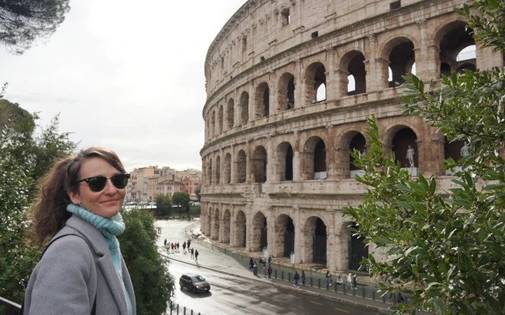 Vistas del Coliseo desde la subida a la Colina del Oppio