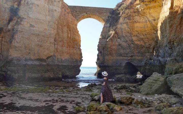 Puente romano en la Praia dos Estudiantes