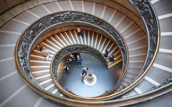Escalera helicoidal de los Museos Vaticanos