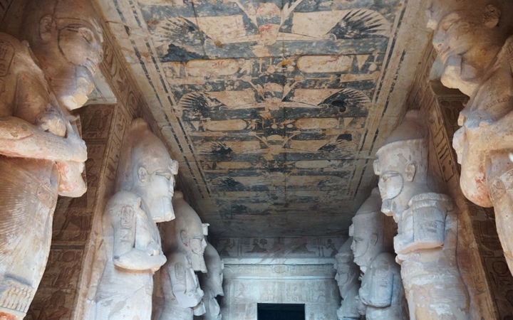 Interior del templo de Abu Simbel