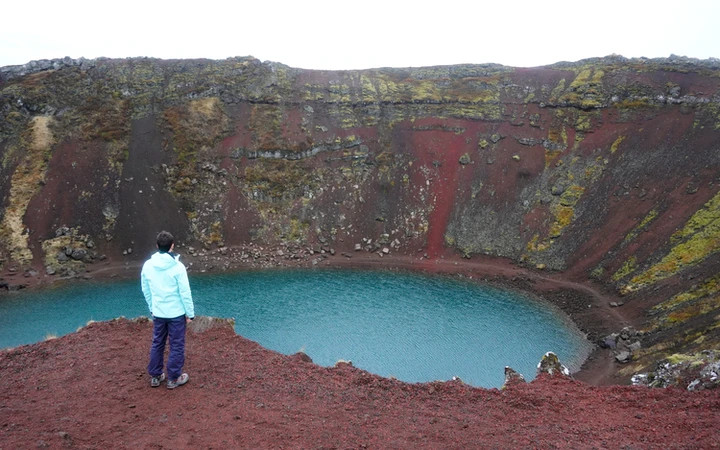 Cráter Kerid en el Círculo Dorado de Islandia