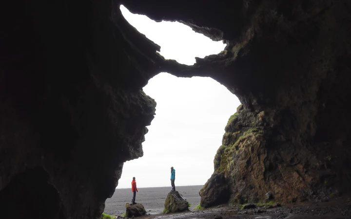 Figura de Yoda desde el interior de la Cueva Gígjagjá