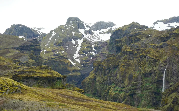 Camino de acceso al cañón Mulagljúfur
