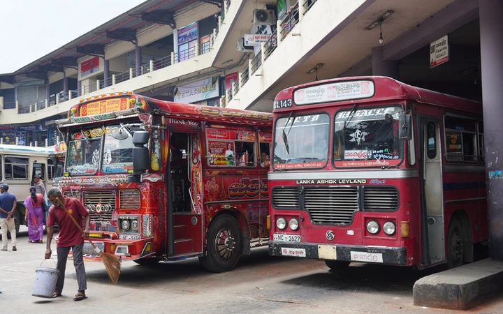 Autobuses internos de Sri Lanka