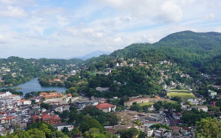 Qué ver en Kandy: Vistas desde el Buda Blanco