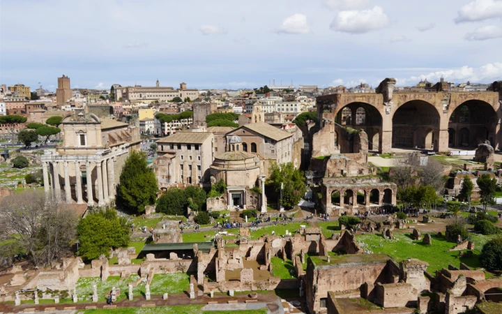 Ruinas del Foro Romano durante nuestra visita guiada