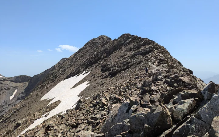 Tramo de cresta hasta llegar a la cima de La Munia