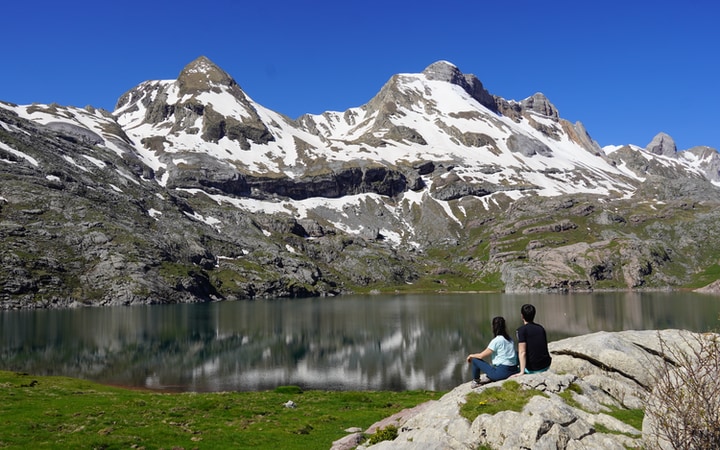 Ibón de Estanés en el Pirineo de Huesca