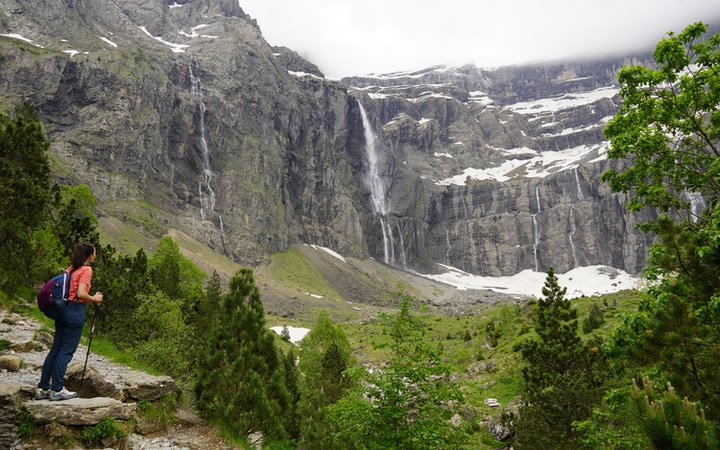 Camino desde el hotel hasta la Cascada de Gavarnie