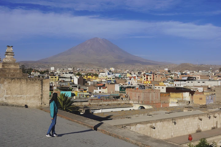 Vistas de Arequipa desde el Convento de San Francisco
