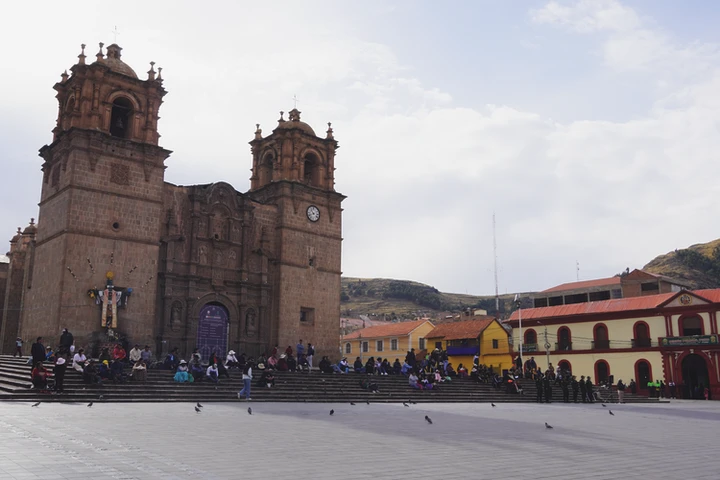 Plaza mayor de la ciudad de Puno