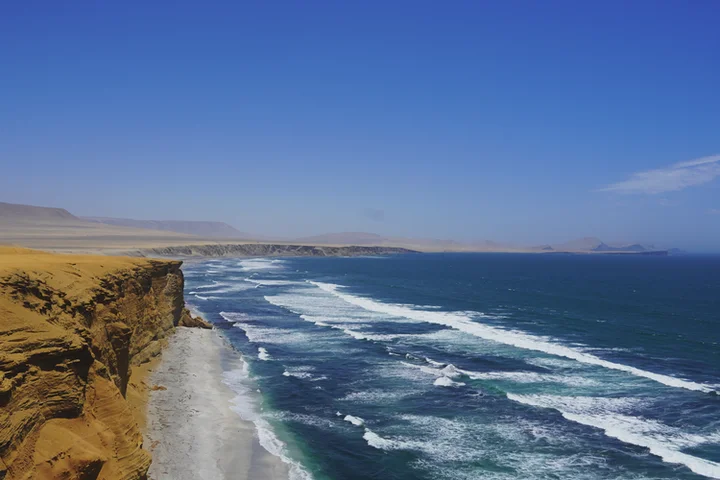 Playa Supay en la Reserva Nacional de Paracas
