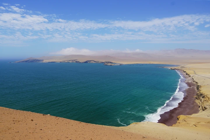 Mirador en la Reserva Nacional de Paracas