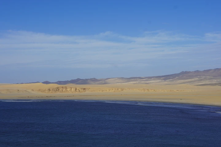 Playa El Playón en la Reserva Nacional de Paracas