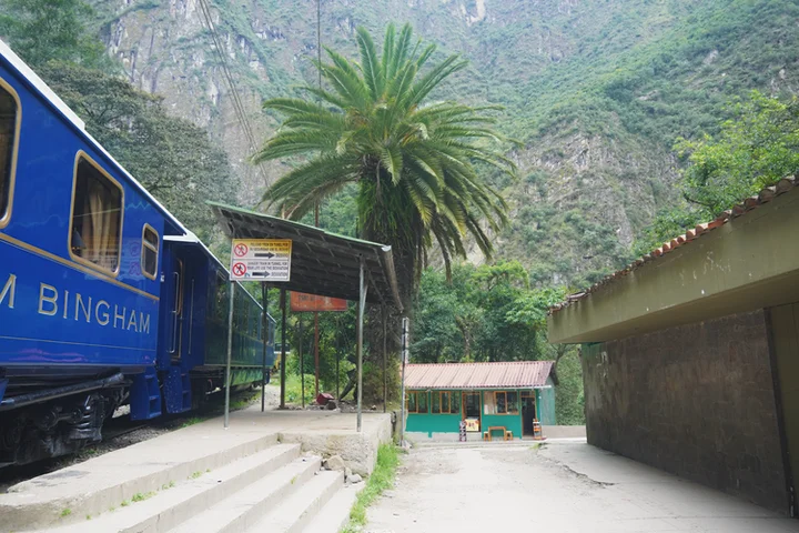 Desvío para abandonar las vías del tren