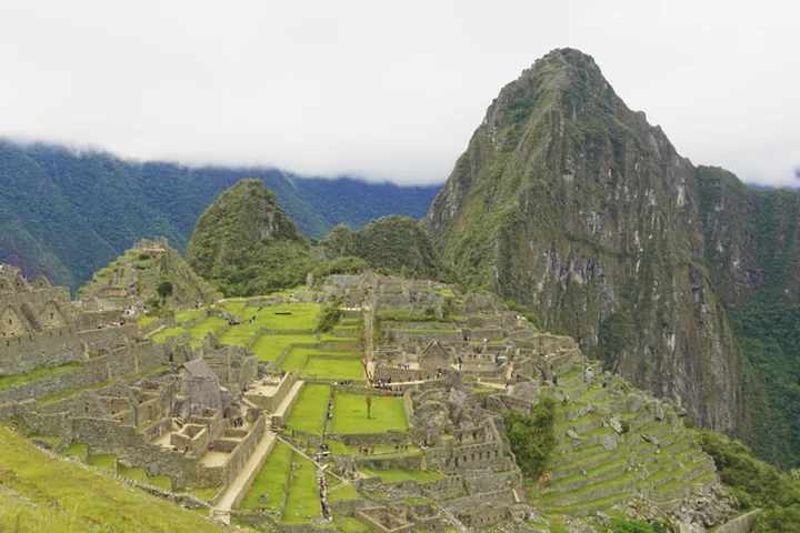 Interior de la ciudadea de Machu Picchu