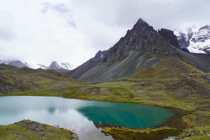 Paisaje de las 7 Lagunas de Ausangate