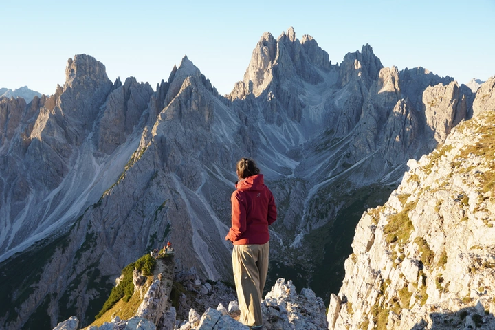 Mirador de la derecha con el mirador principal justo debajo