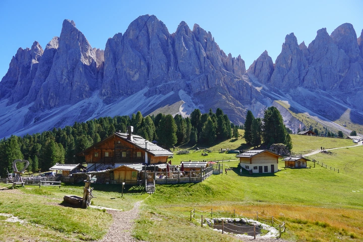 Vistas del refugio Odle